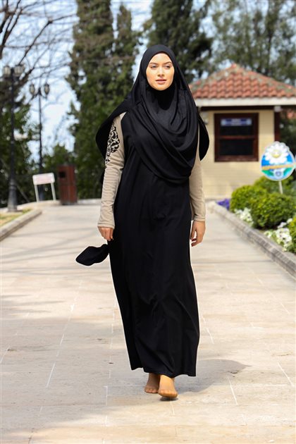 Kolay Giyilebilen Tek Parça Namaz Elbisesi-Siyah N2203-01