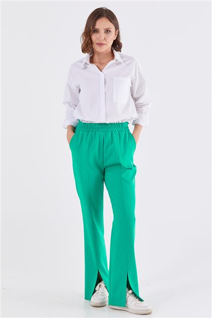 Paçası Yırtmaçlı Yeşil Pantolon