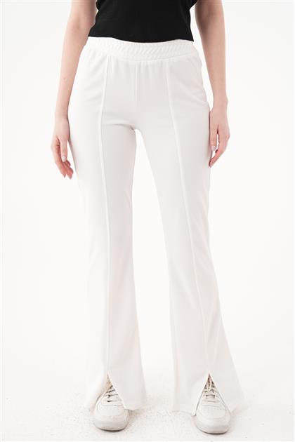 Yırtmaçlı İspanyol Paça Optik Beyaz Pantolon