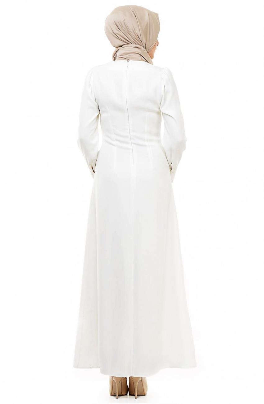 Yaka Detaylı Beyaz Elbise 424-02