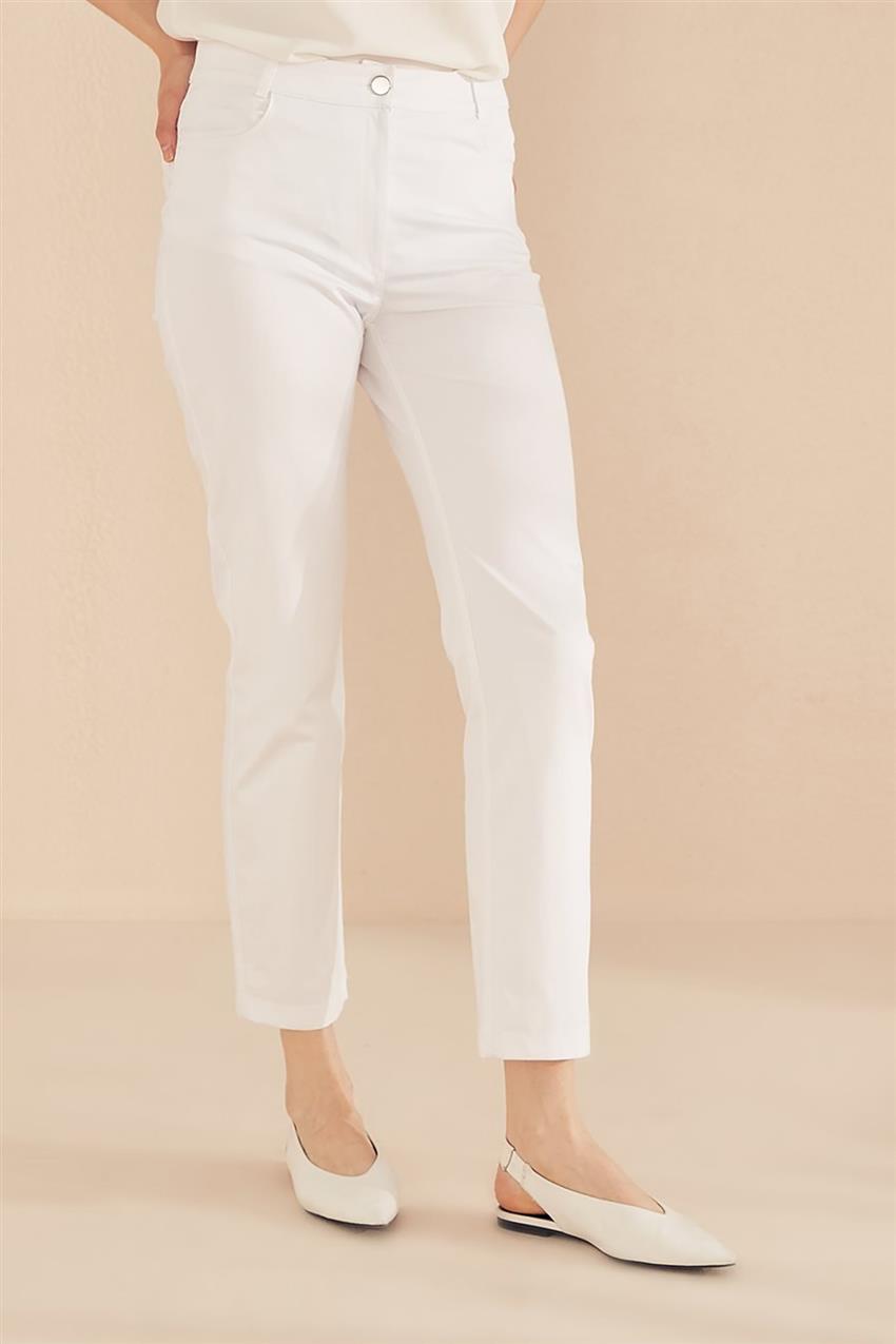 Düz Kesim Optik Beyaz Pantolon