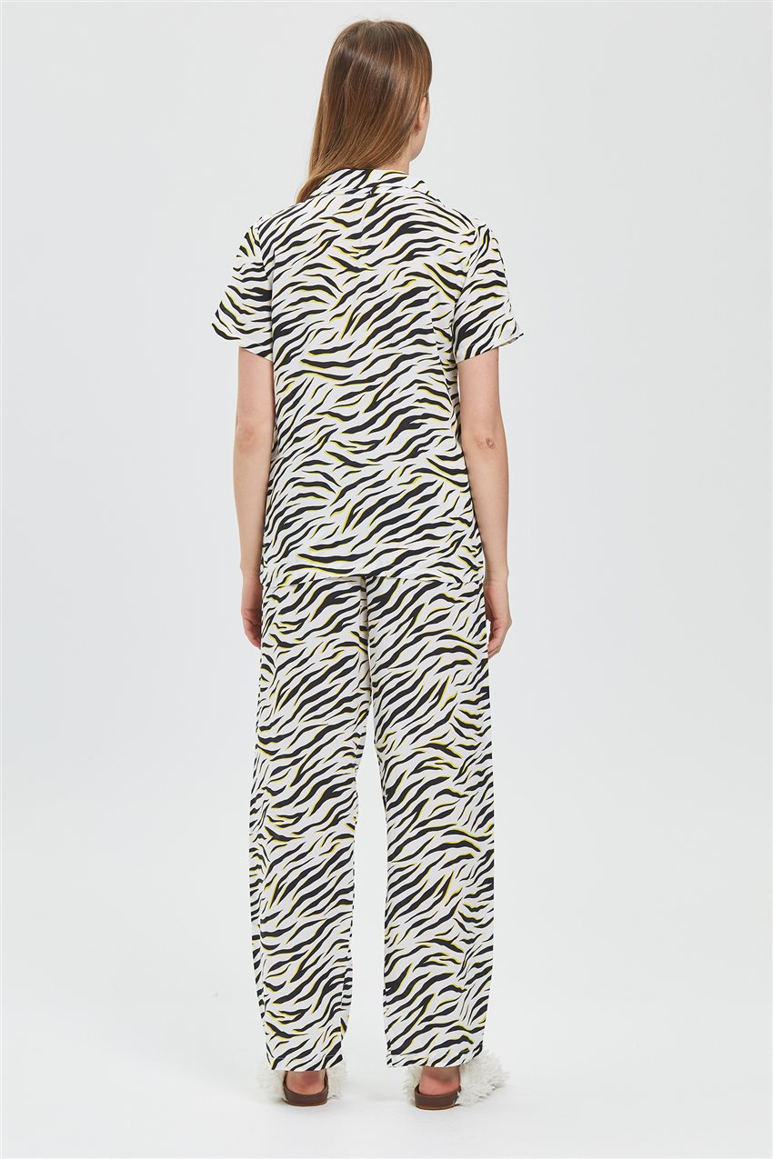 Zebra Desenli Beyaz Pijama Takım 