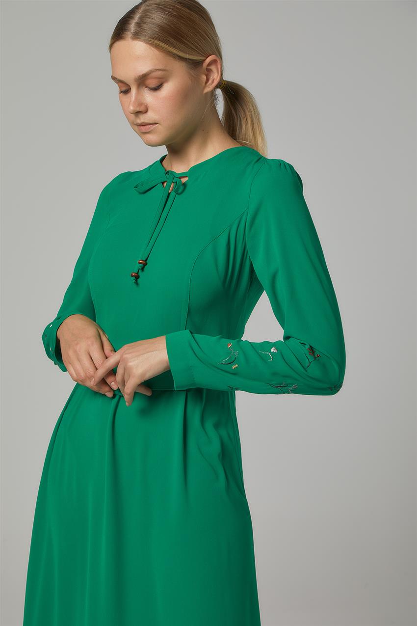 Yaka Bağcıklı Açık Yeşil Elbise