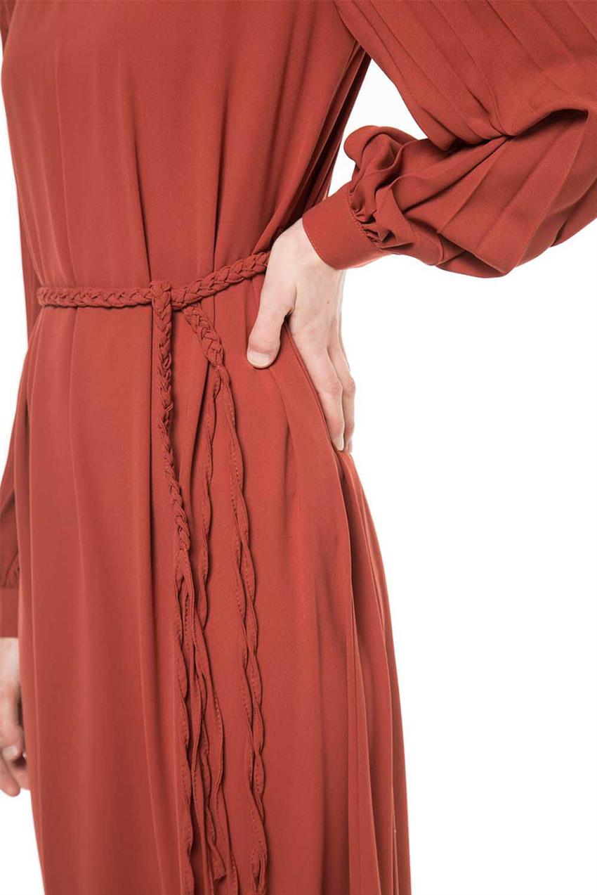 Kolları Pile Detaylı Hasır Kemerli Manşetli Kiremit Renk Elbise V20YELB17023