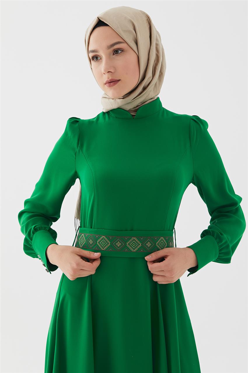 Bel Nakışlı Açık yeşil Elbise