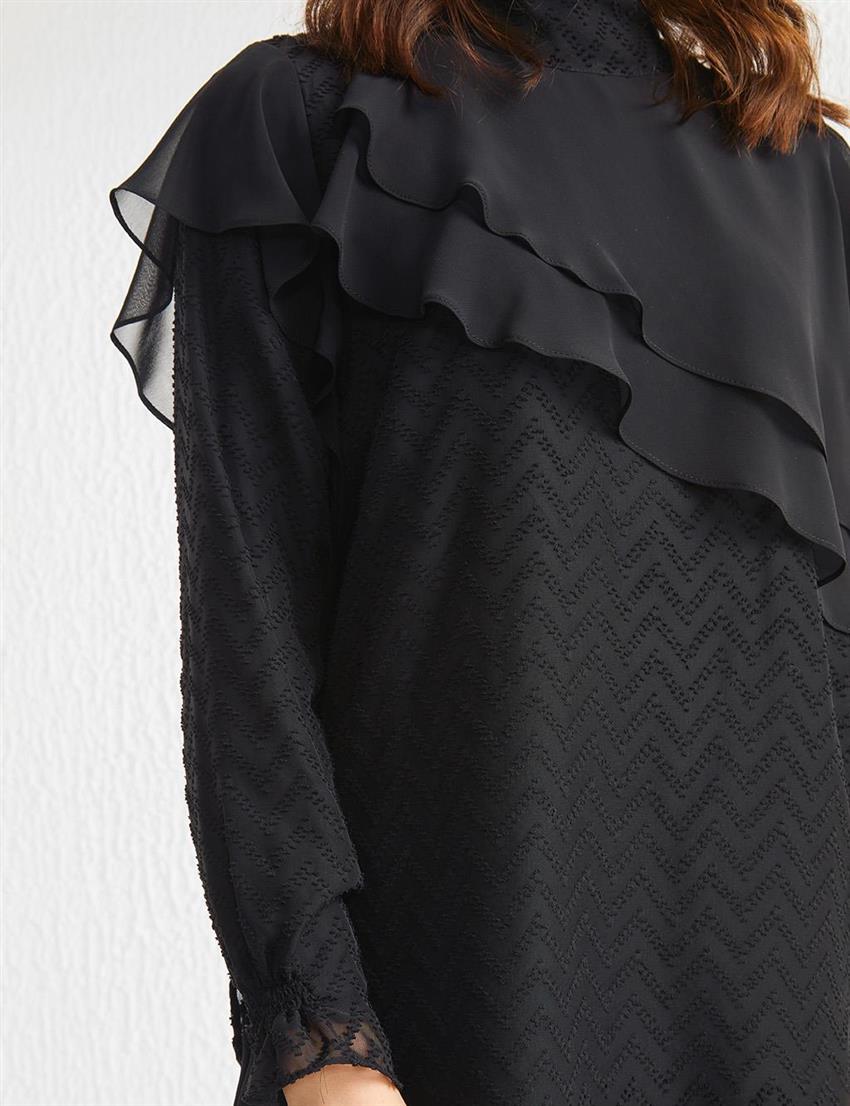 Güpürlü Cep Görünümlü Siyah Bluz