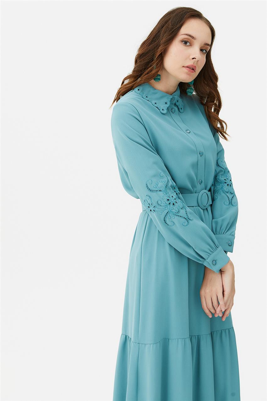 Yaka Ve Kol Nakış Detaylı Mint Elbise