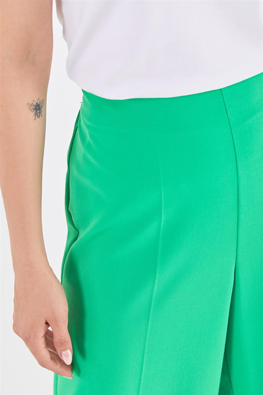 Arkası Lastikli Kısa Geniş Paça Yeşil Pantolon