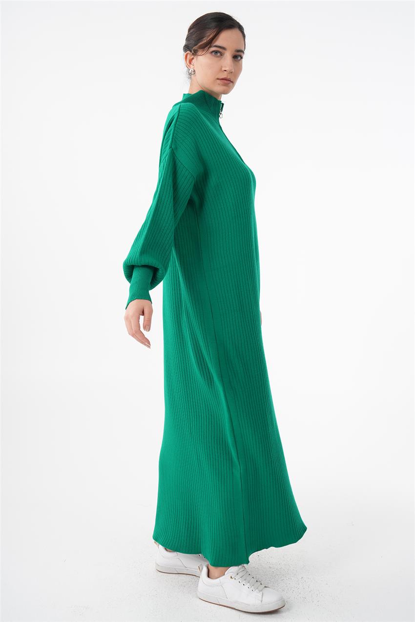 1453-21 فستان-أخضر