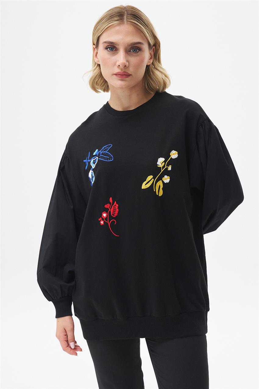 Çiçek Nakış İşlemeli Siyah Sweatshirt